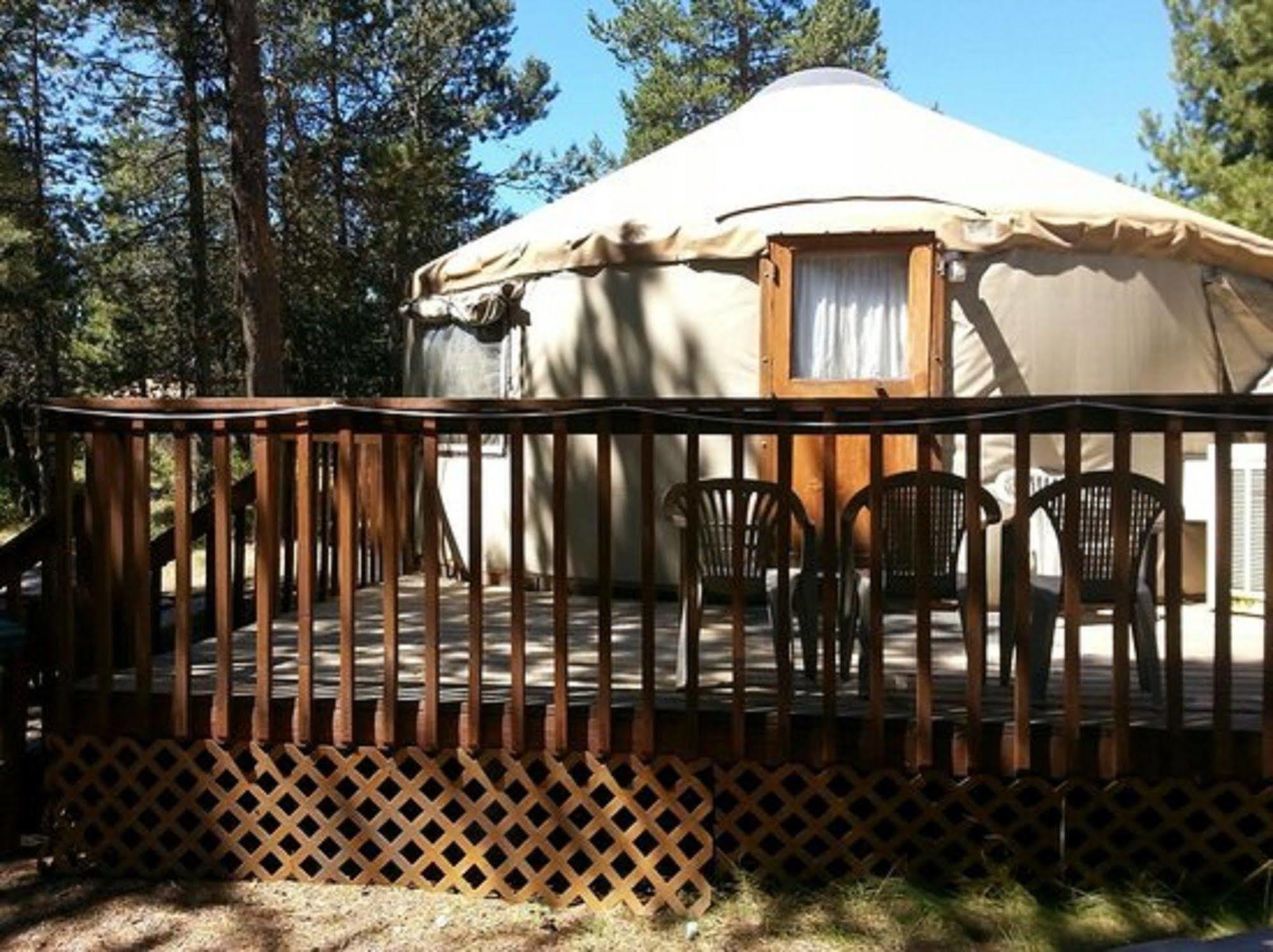 Bend-Sunriver Rv Campground Three Rivers Exterior photo